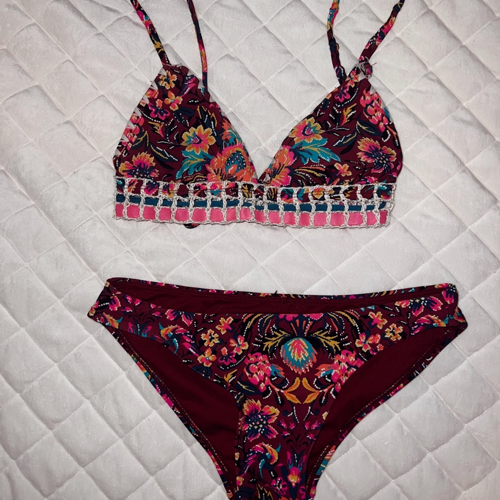 Bikini set - Picture 2 of 3